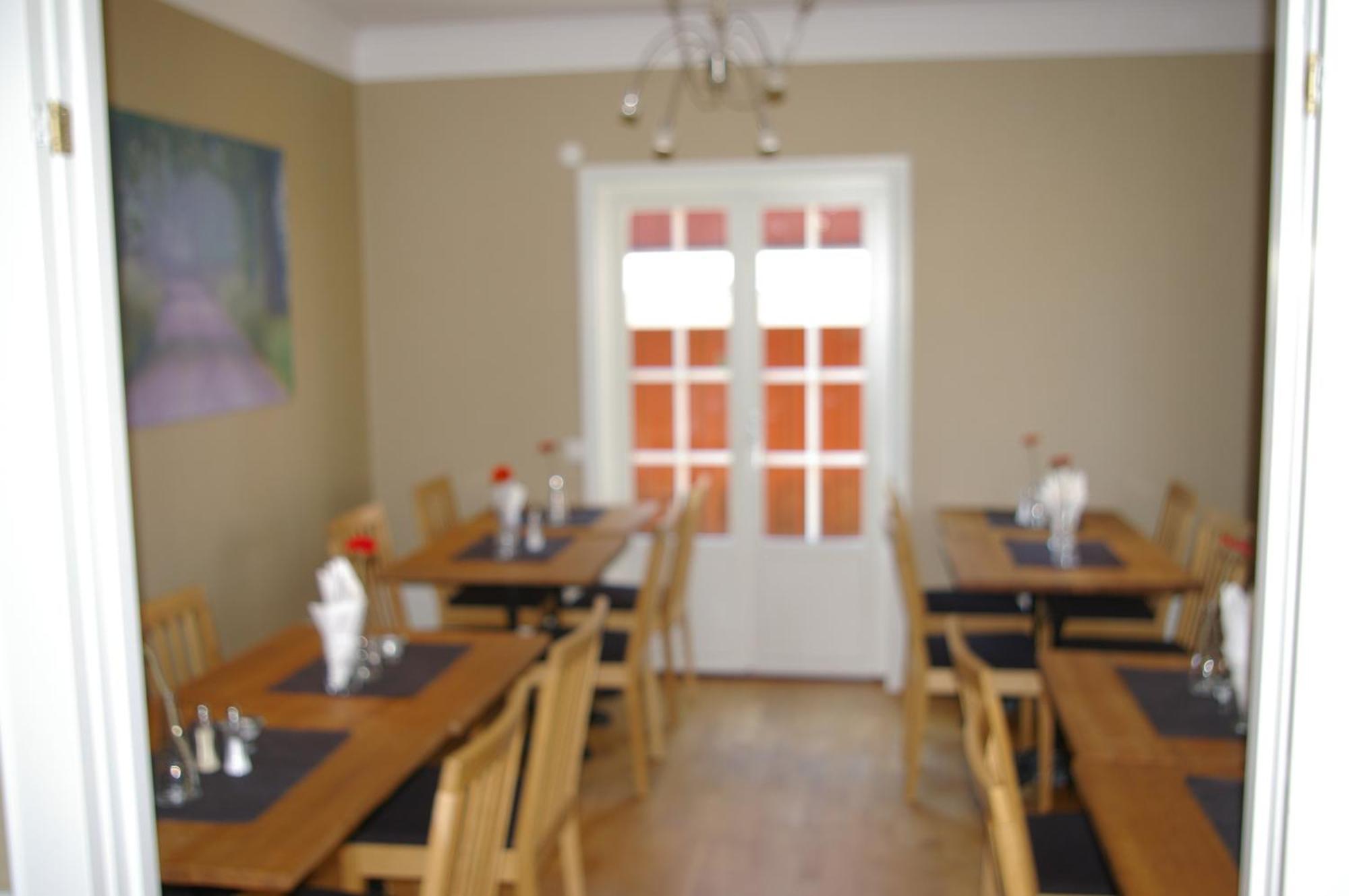 Oxgarden Hotel Vimmerby Exterior photo